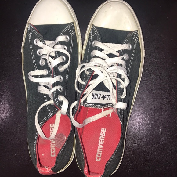 Converse men size 10 1/2 classic - Picture 4 of 7